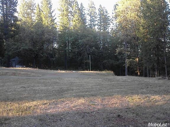 4th image of 4580 Edgewater Dr