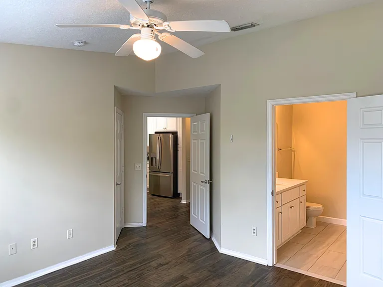 19207 Harbour Vista Cir — Photo 9