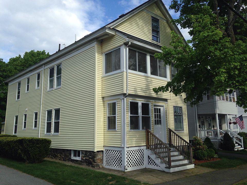 1st image of 106 Marblehead St Floor 1