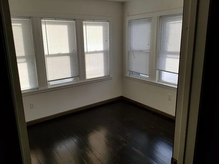 1227 Jefferson Ave — Photo 24