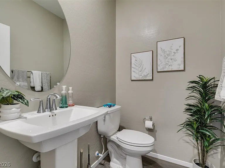 544 Teovani St #924 — Photo 31