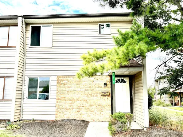 3218 Gambit Sq, Dayton, OH 45449