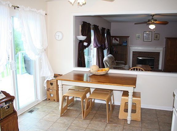 5th image of 355 Cornell St