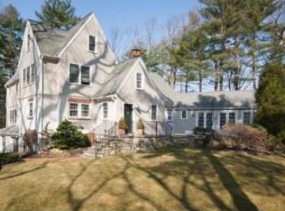 5 Ledgewood Rd, Winchester, MA 01890