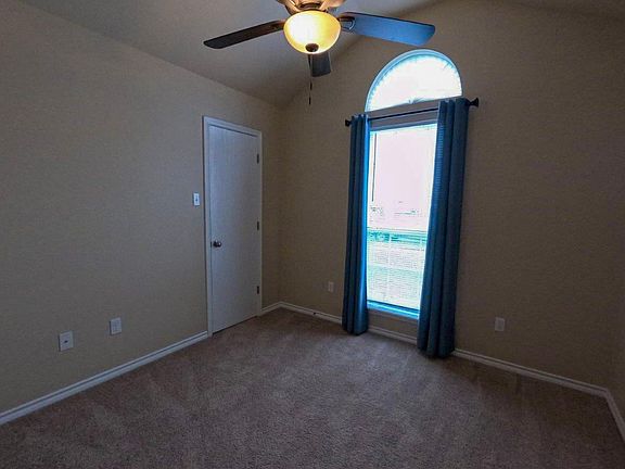 4th image of 2321 Nautical Wind Dr