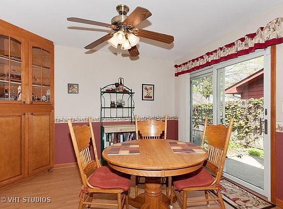 4th image of 1071 Johnston Dr