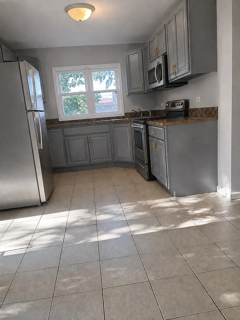 2 bed, 832 sqft, $1,440 — Photo 4