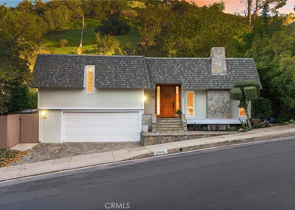 1st image of 16982 Escalon Dr