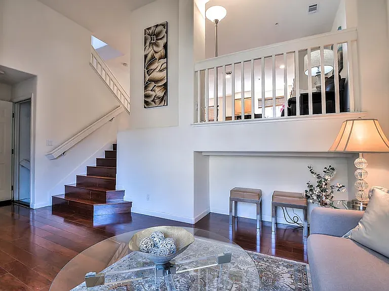 3271 Shiraz Pl — Photo 17