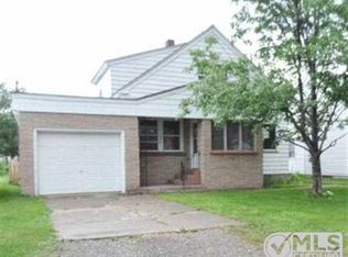 2006 Washington Ave, Ishpeming, MI 49849