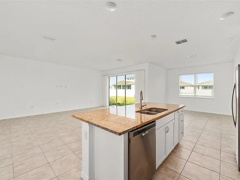 6175 SW 74th Ct — Photo 28
