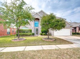 18115 Holly Thorn, Tomball, TX 77375