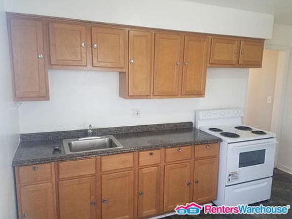 3rd image of 2909 N 60th St
