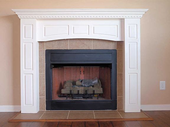 3rd image of 1220 Morstead Dr