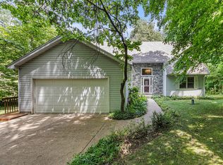 1725 Harrah Rd, Niles, MI 49120