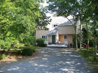 6 Gray Gull Cir, Edgartown, MA 02539
