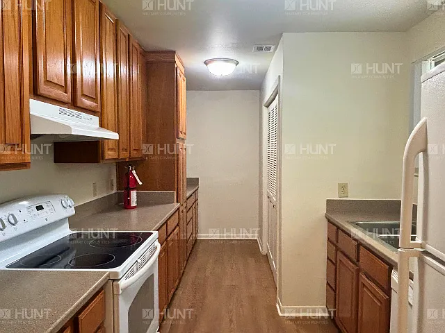 8 Lincoln Pl — Photo 7