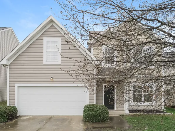 2637 Forest Grove Ct, Charlotte, NC 28269