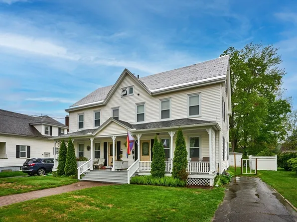 52-54 Holyoke St, Easthampton, MA 01027