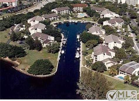 1st image of 1125 Marine Way E APT J3r