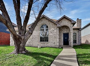 1415 Springwood Dr, Mesquite, TX 75181