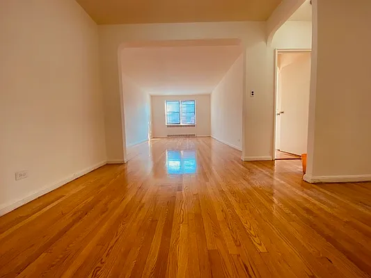 Rented by Silverstein Collection LLC  | media 16