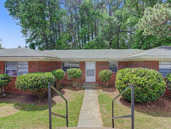 850 Athens Dr, Raleigh, NC 27606