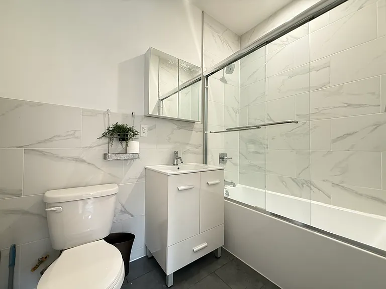 210 Lewis Ave #1 — Photo 10