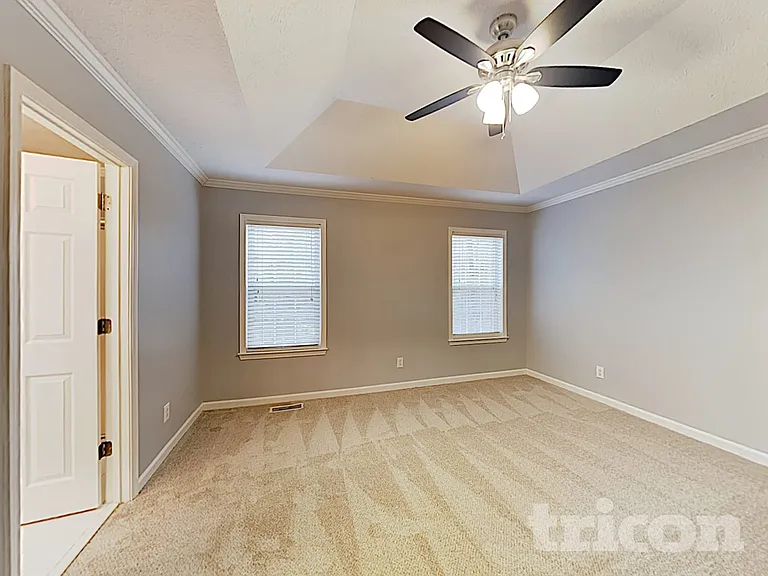152 Hartwood Dr — Photo 9