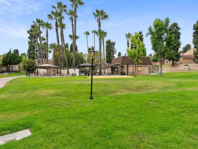 3908 Camphor Ln — Photo 25
