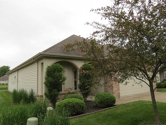 3rd image of 428 Hibiscus Dr