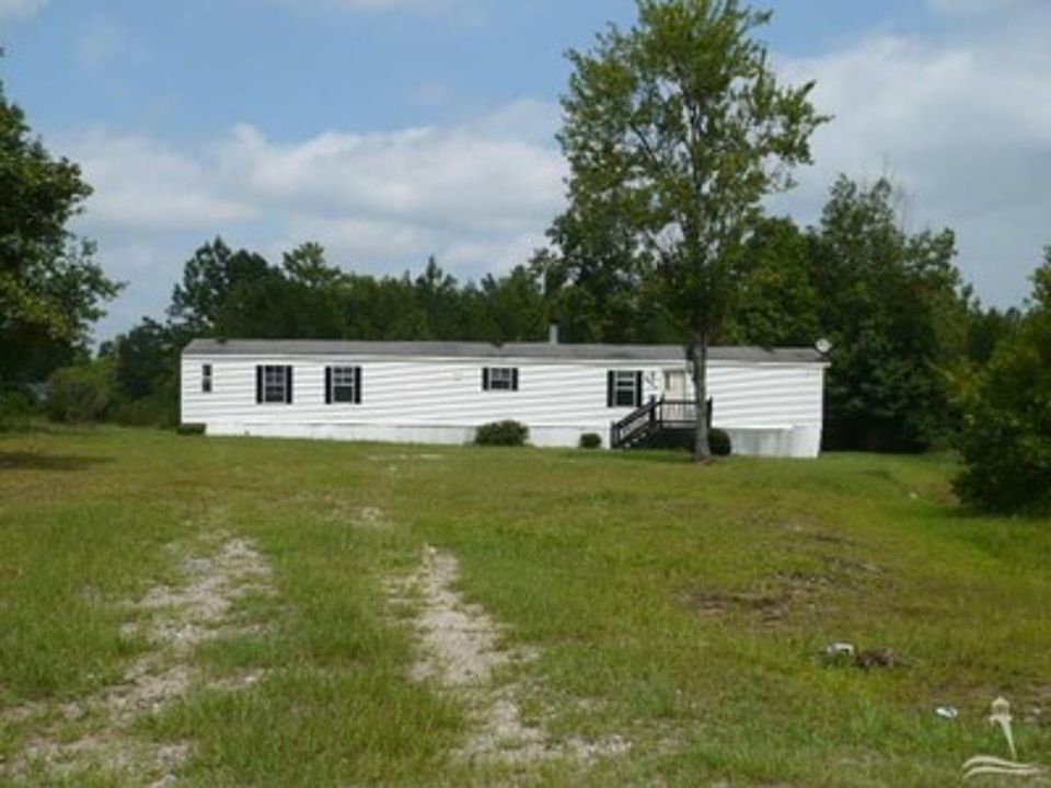 1st image of 8695 Tubrose Ct NE