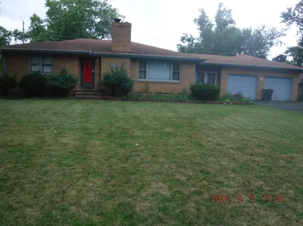 241 Jamesway, Benton Harbor, MI 49022