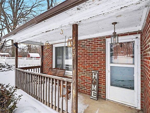 2nd image of 483 Eastwood Ave