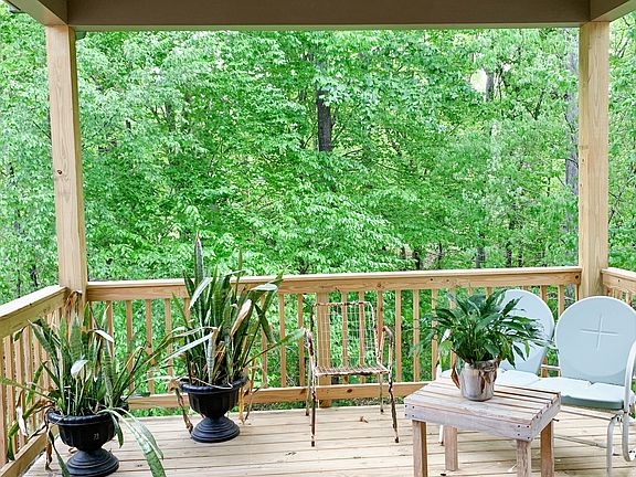 Covered back deck