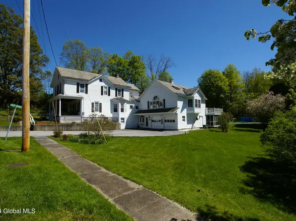 4 Rogers Avenue, Granville, NY 12832