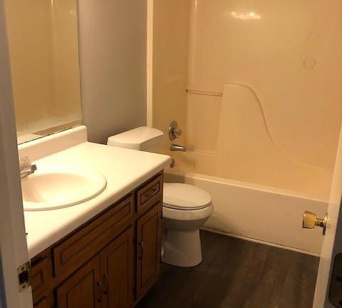 5th image of 273 Northridge Dr Unit 2