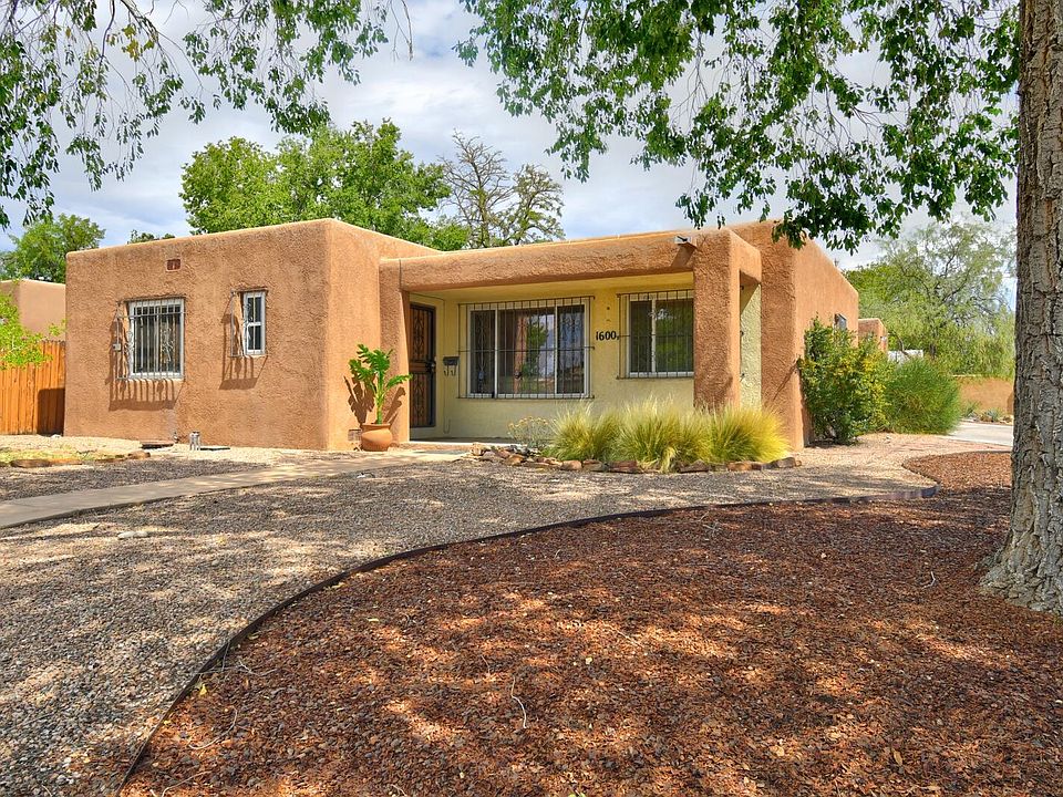 1st image of 1600 Cardenas Dr NE