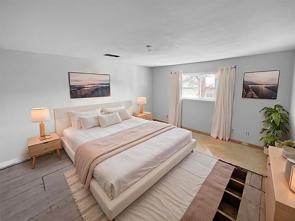 4th image of 3512 Rio Grande Cir
