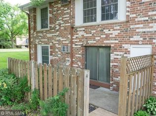 4548 Cedar Lake Rd S APT 4, Minneapolis, MN 55416