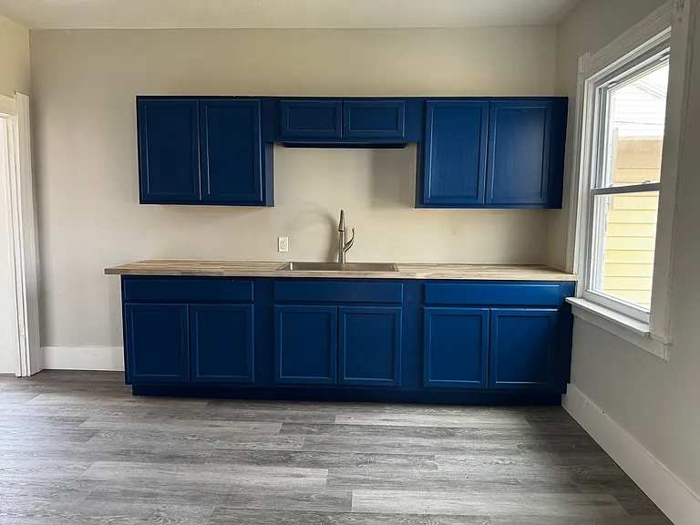 1352 Prospect Ave — Photo 4