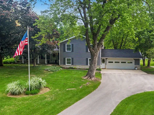 9100 Pine Knob Rd, Clarkston, MI 48348