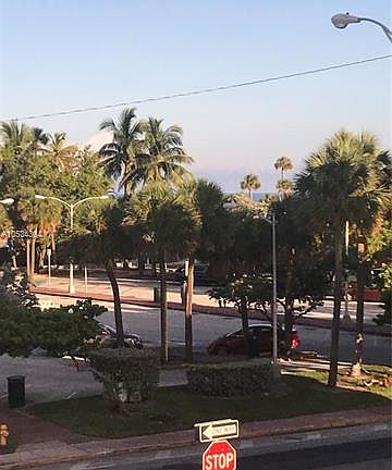 5th image of 3600 Collins Ave APT 301