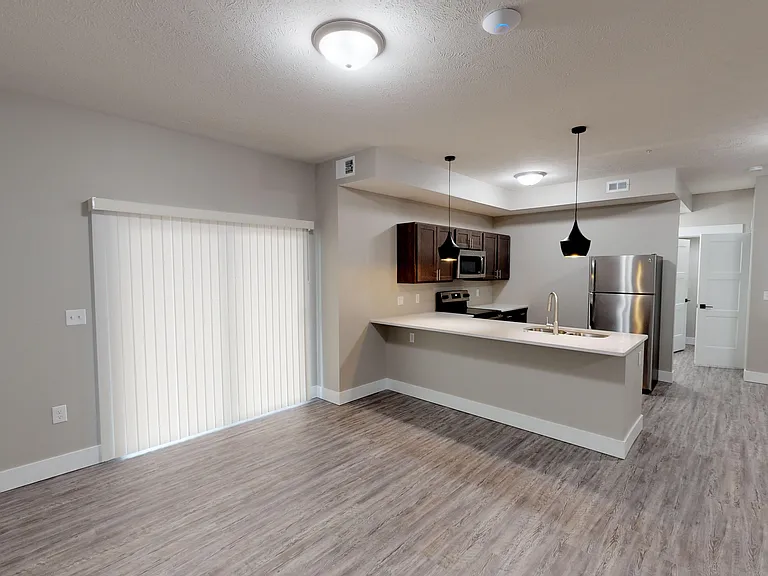 Talon Apartments — Photo 63