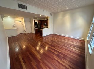 59 N 3rd St APT 3D, Philadelphia, PA 19106