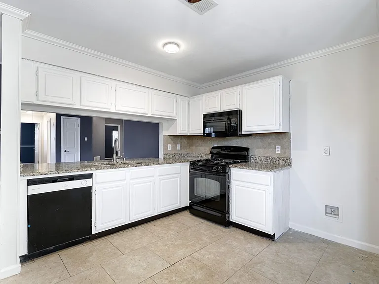 8615 Timber Ldg — Photo 8