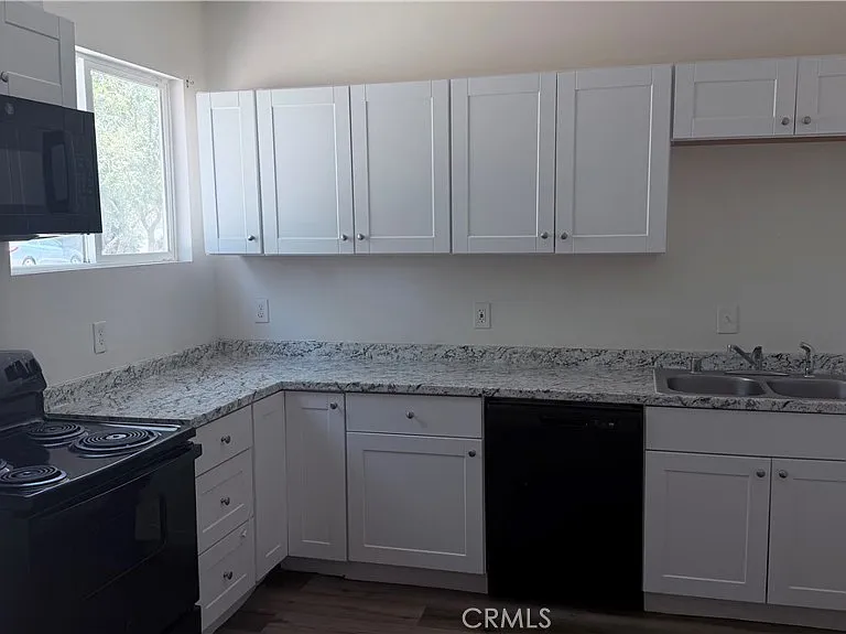 2879 N State St #F — Photo 5
