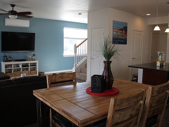 4th image of 1101 Kukulu St Unit 68