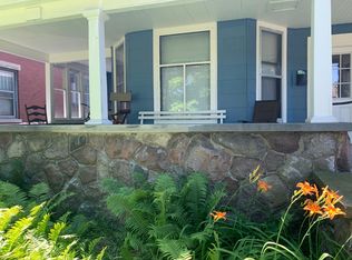 1334 Wealthy St SE #2, Grand Rapids, MI 49506