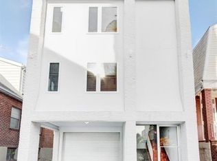 570 66th St #B, West New York, NJ 07093